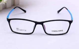 男生带什么框眼镜框，男生带什么框眼镜框好看